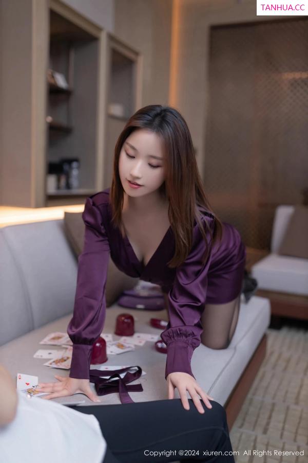   [XiuRen]高清写真图 2024.03.20 No.8264 杏子Yada 剧情主题第54张图片